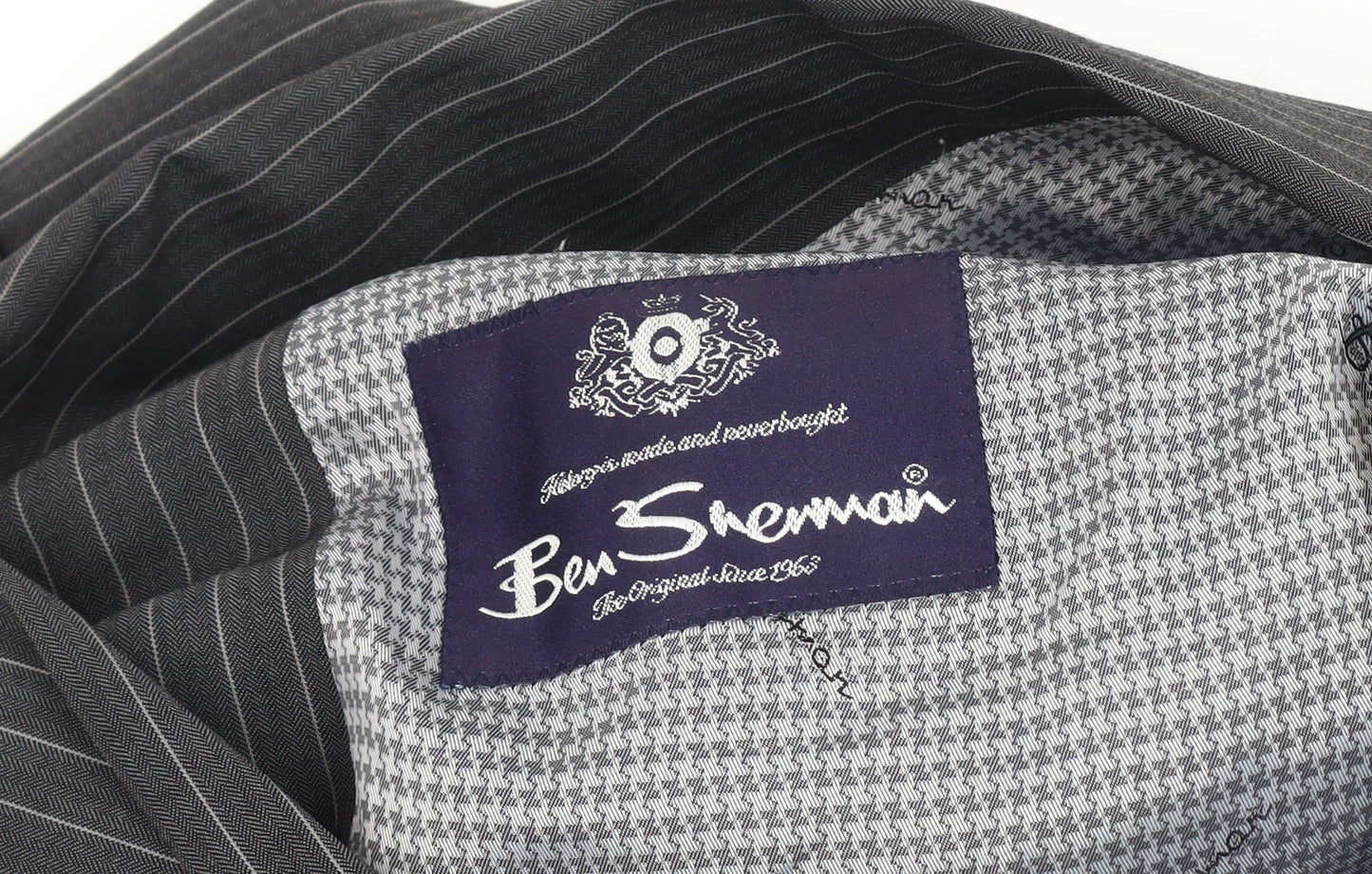 Ben Sherman Men's Grey Striped Wool Blazer 42