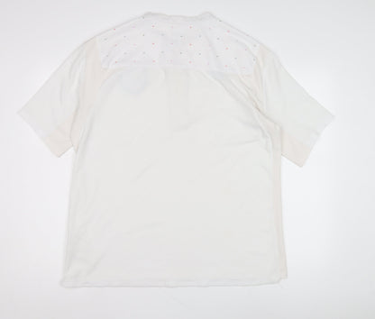 Umbro Men's White Football Jersey 46