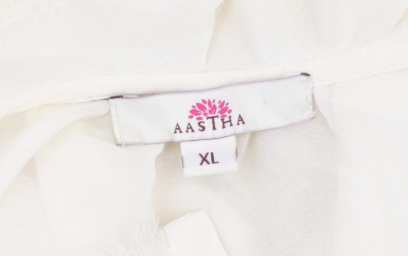 Aastha Women Ivory XL Blouse with Stretch Accents
