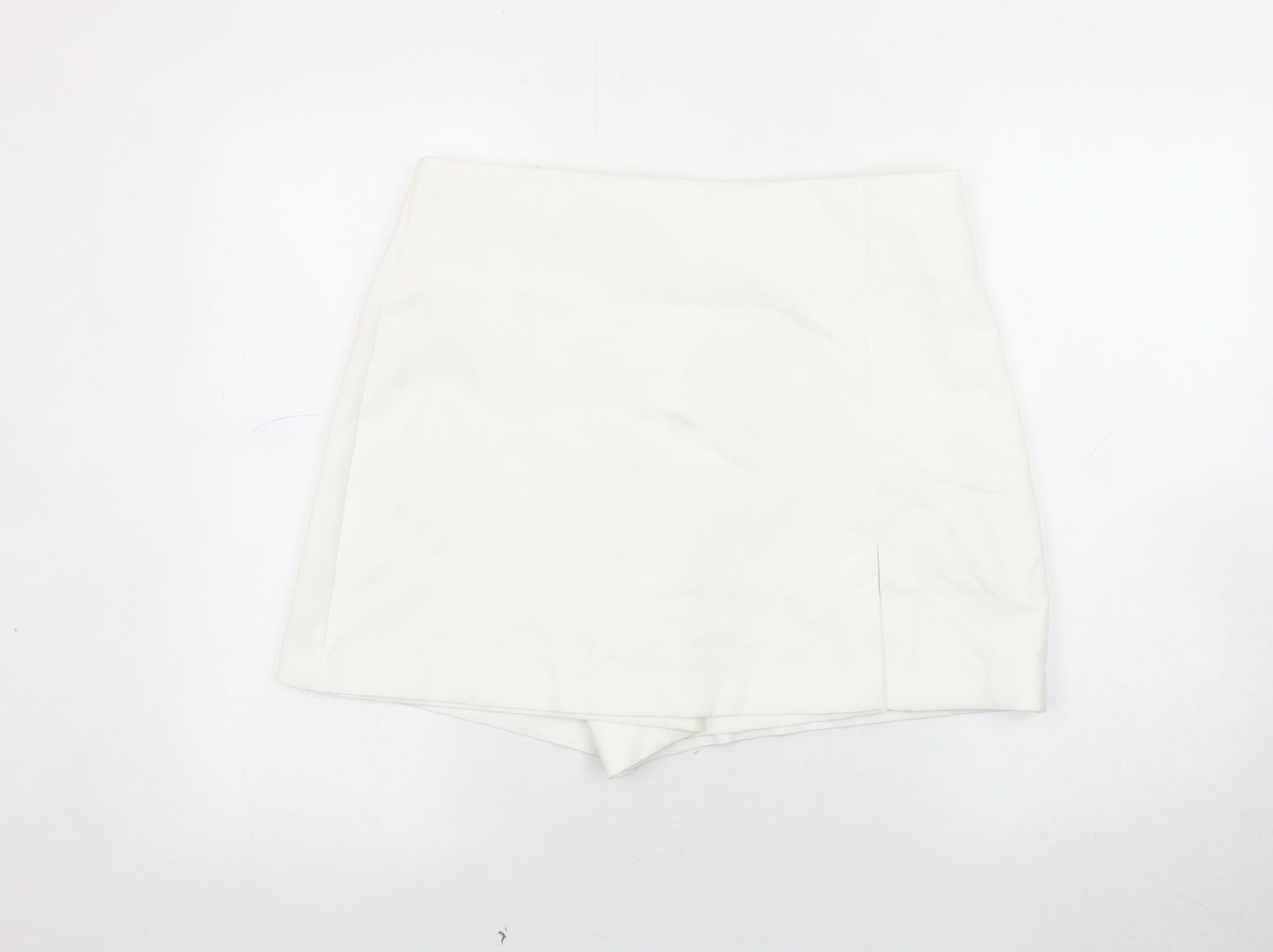 Zara Women's White XL Shorts