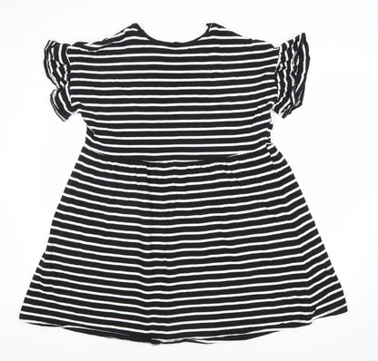 New Look Women Black Size 8 Flutter Sleeve Dress