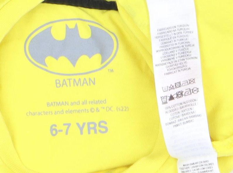 Batman Boys Yellow Batman T-Shirt 6-7 Years Graphic Superhero