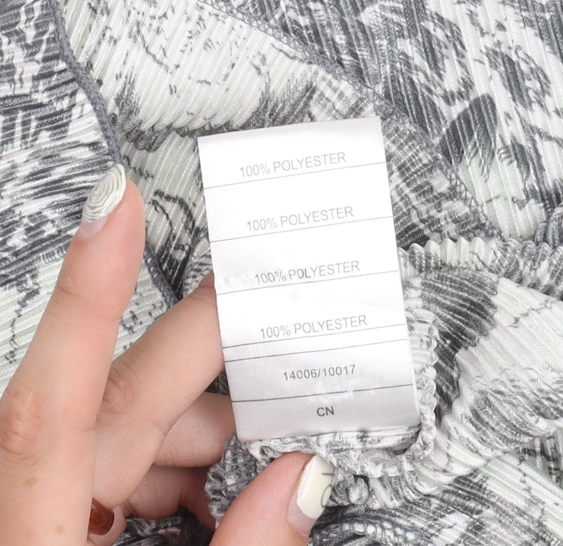 Damart Women's Grey Floral Top, Size 18, 3/4 Sleeve