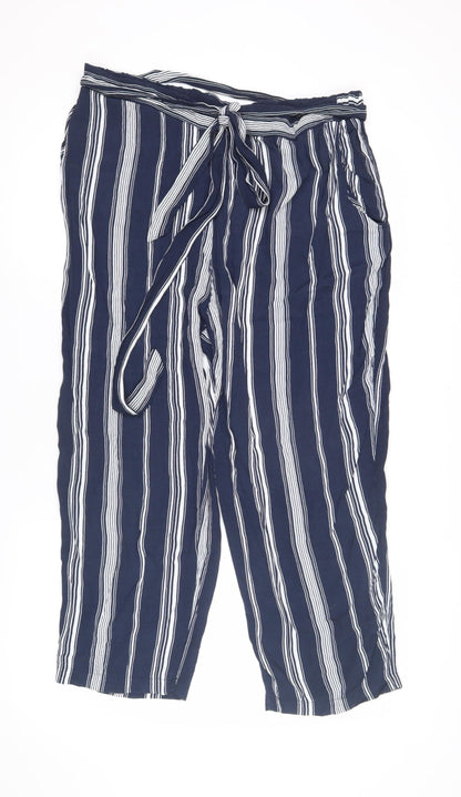Womens UK Size 18 New Look Relaxed Fit Cropped Blue Trousers