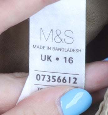 Marks and Spencer Women's Beige Chino Shorts UK 16