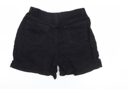 Liz Claiborne Women's Black Classic Shorts Size 14