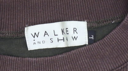 Walker and Shaw Men's Green Pullover Sweatshirt
