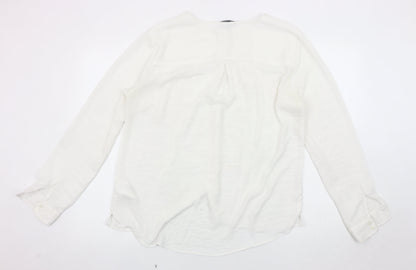 Womens UK Size 18 ESMARA White  Blouse
