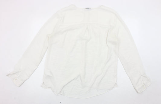Womens UK Size 18 ESMARA White  Blouse