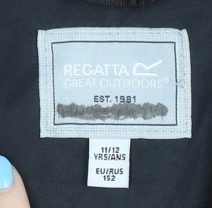 Regatta Boys Black Jacket 11-12 Years, Hooded & Lined