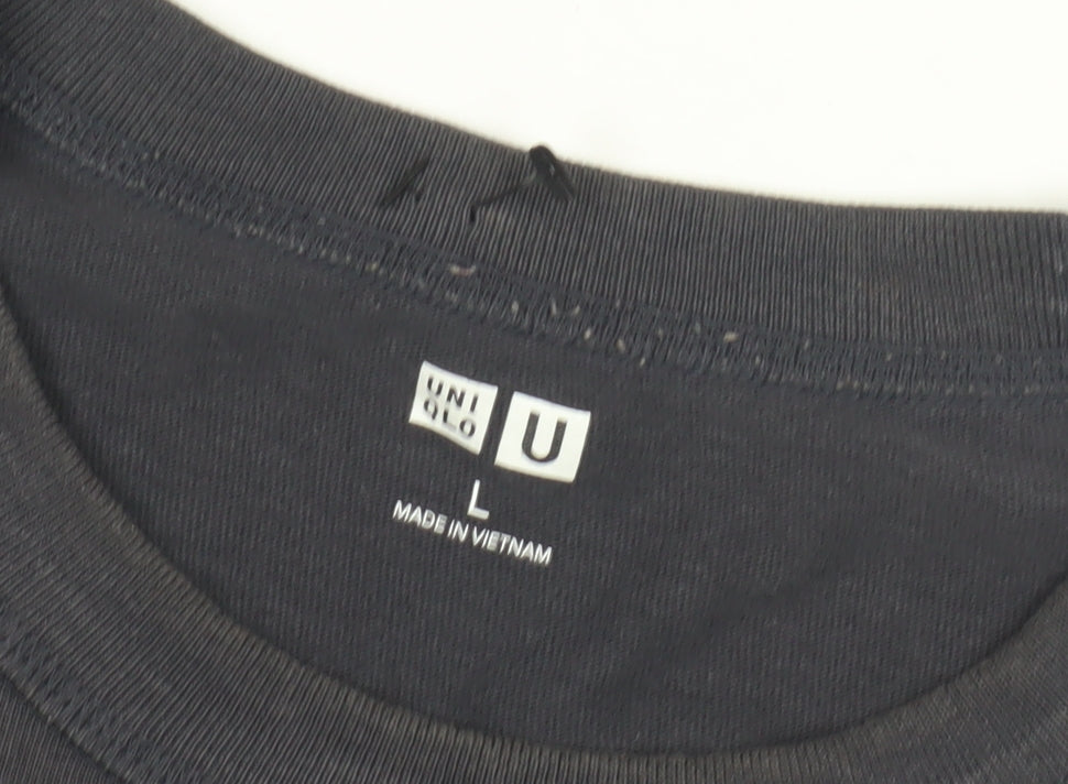 Uniqlo Men’s Black Crew Neck L T-Shirt