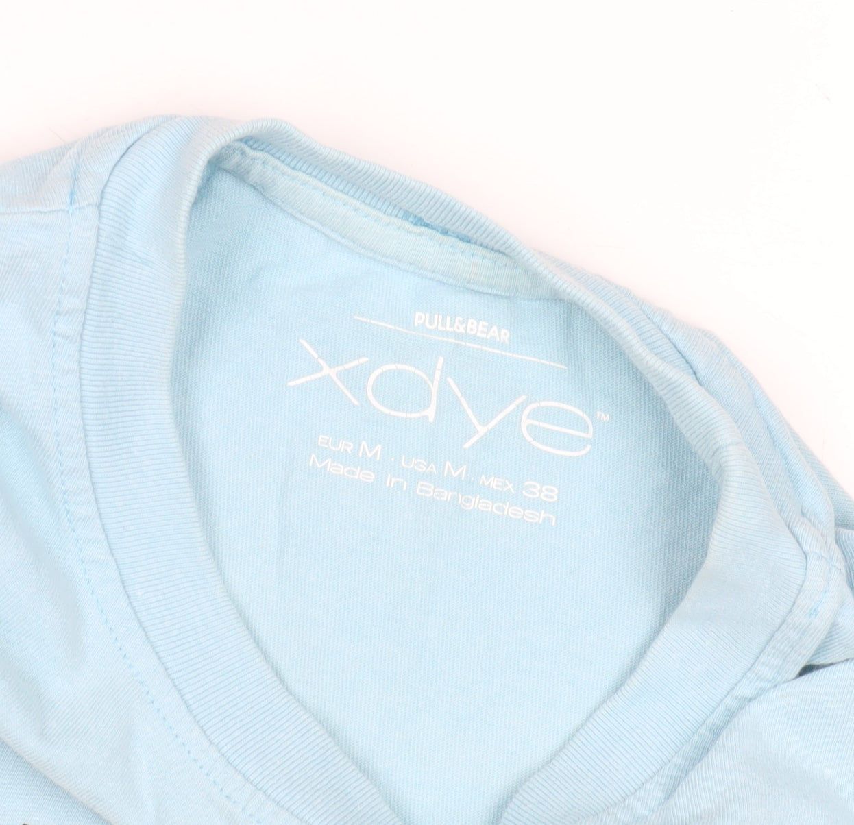 Pull&Bear Men's Blue Graphic Tee, Size M