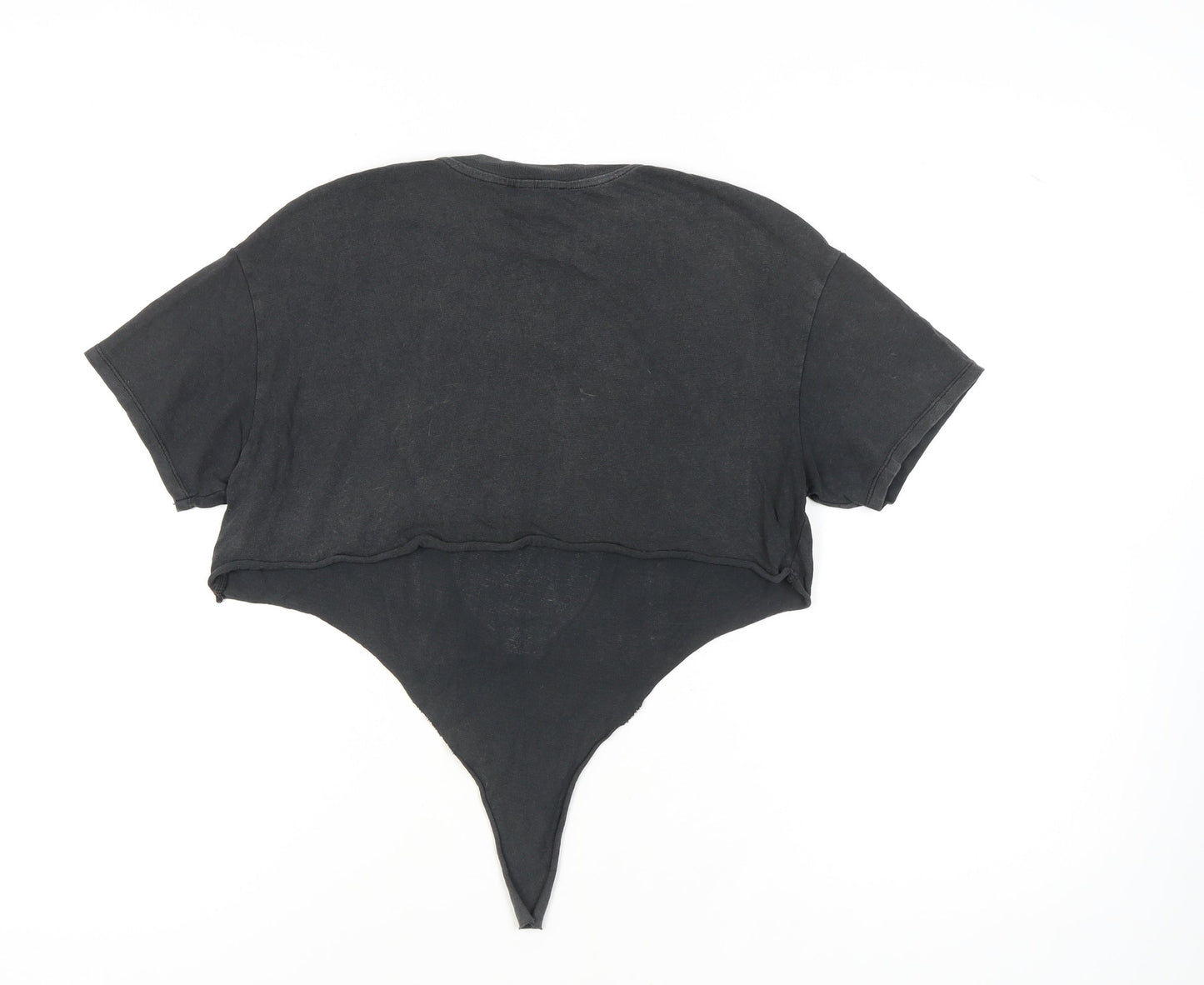 Bershka Women's XS Black Cropped Graphic T-Shirt