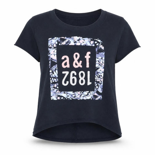 Front view of Abercrombie & Fitch Teens Black Crew Neck T-Shirt, size 10