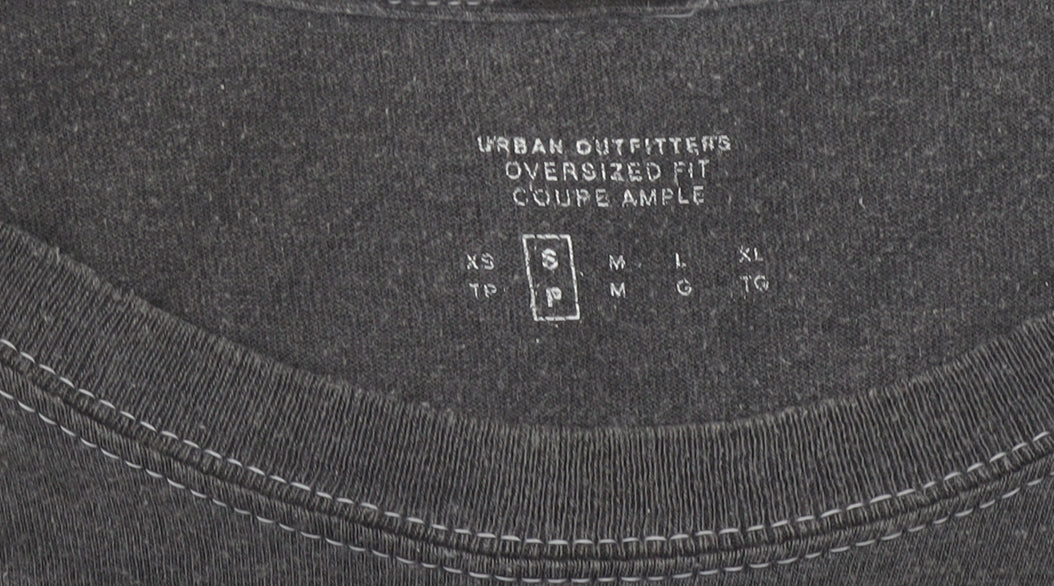 Urban Outfitters Men's Black Graphic Print T-Shirt S