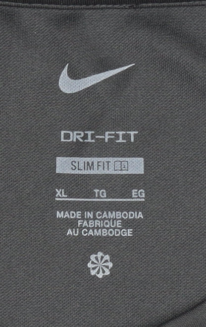 Nike Men's Black XL Slim Fit T-Shirt
