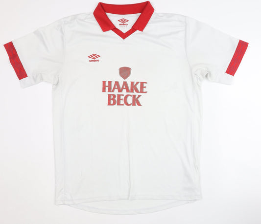 Umbro Men's White Football Jersey Size L