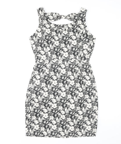 Yumi Women's Floral Dress Black White Size 10 Sleeveless