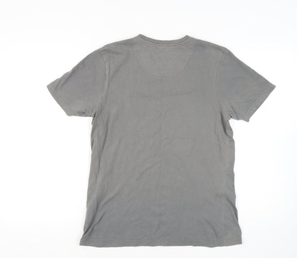 Goodsouls Men's Grey USA Navy Graphic T-Shirt Size M