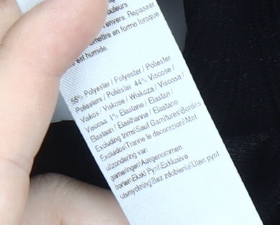 River Island Men's Black Crew Neck T-Shirt, Size S