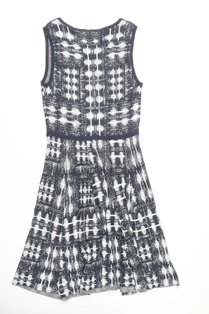 Grace Dresses Women's White M Geometric Sleeveless Dress