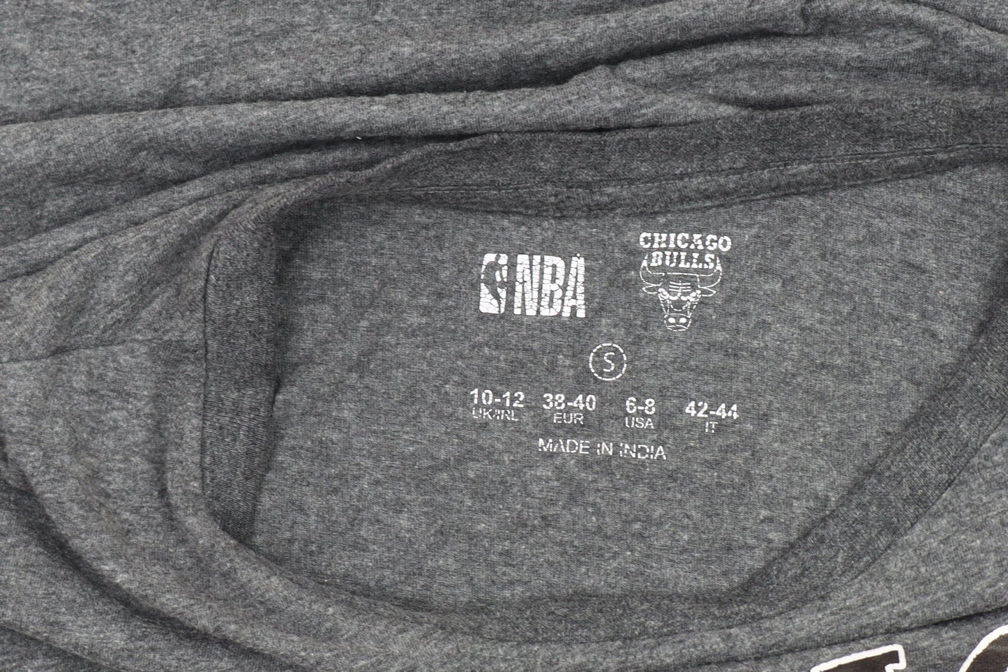 Unisex Adults UK Size 10-12 NBA Grey  T-Shirt