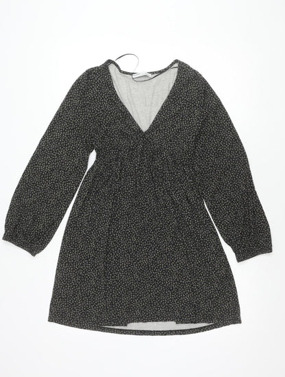 Pull & Bear Women’s Black XS Floral V-Neck Dress