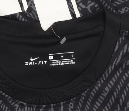 Nike Men's Black Football Jersey Short Sleeve L
