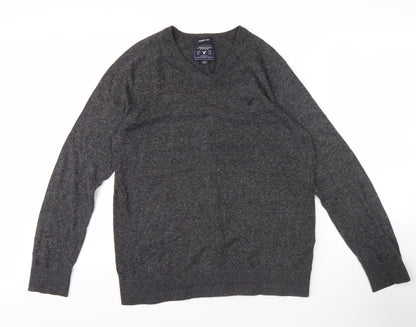 American Eagle Outfitters Men's Grey V-Neck Pullover Jumper