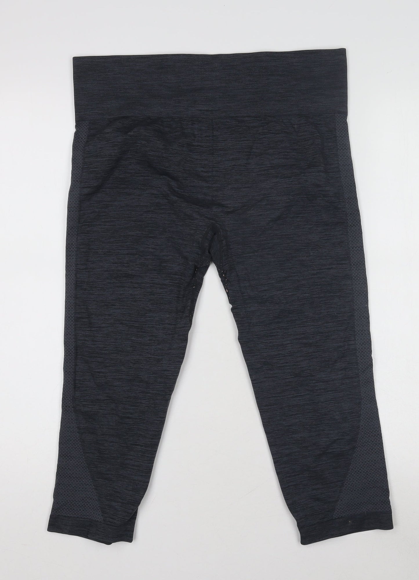 USA Pro Women's Black Cropped Gym Leggings L