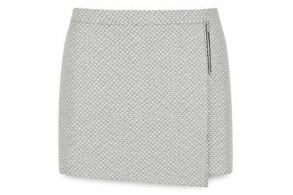 Womens UK Size 18 New Look Straight & Pencil No Pattern Skirt