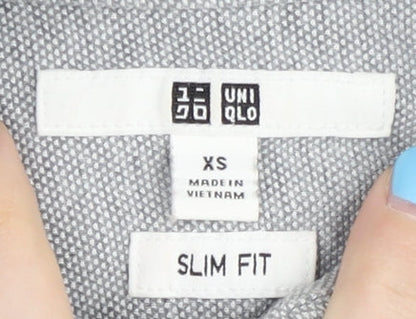 UNIQLO Men's Grey Slim Fit Button-Up Shirt XS