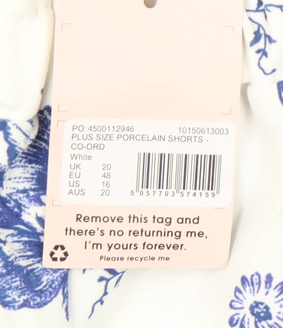 Missguided Women’s White Floral Shorts, Size 20, Plus Size