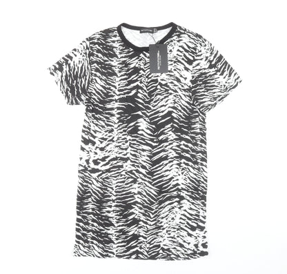 PrettyLittleThing Women's Black Animal Print T-Shirt Dress