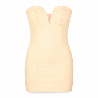 Front view of PRETTYLITTLETHING Women's Orange Bodycon Dress, size 6