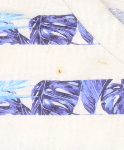 McKenzie Men's Striped T-Shirt L White Blue