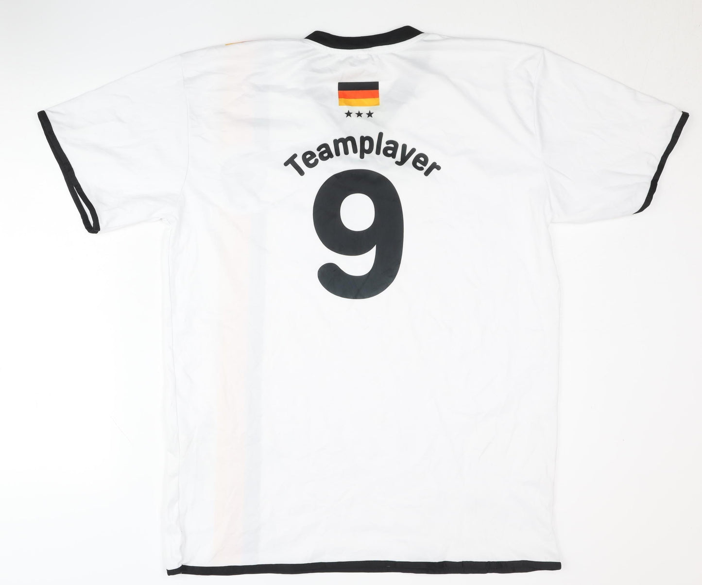 Mens UK Size XL Unknown White Football T-Shirt