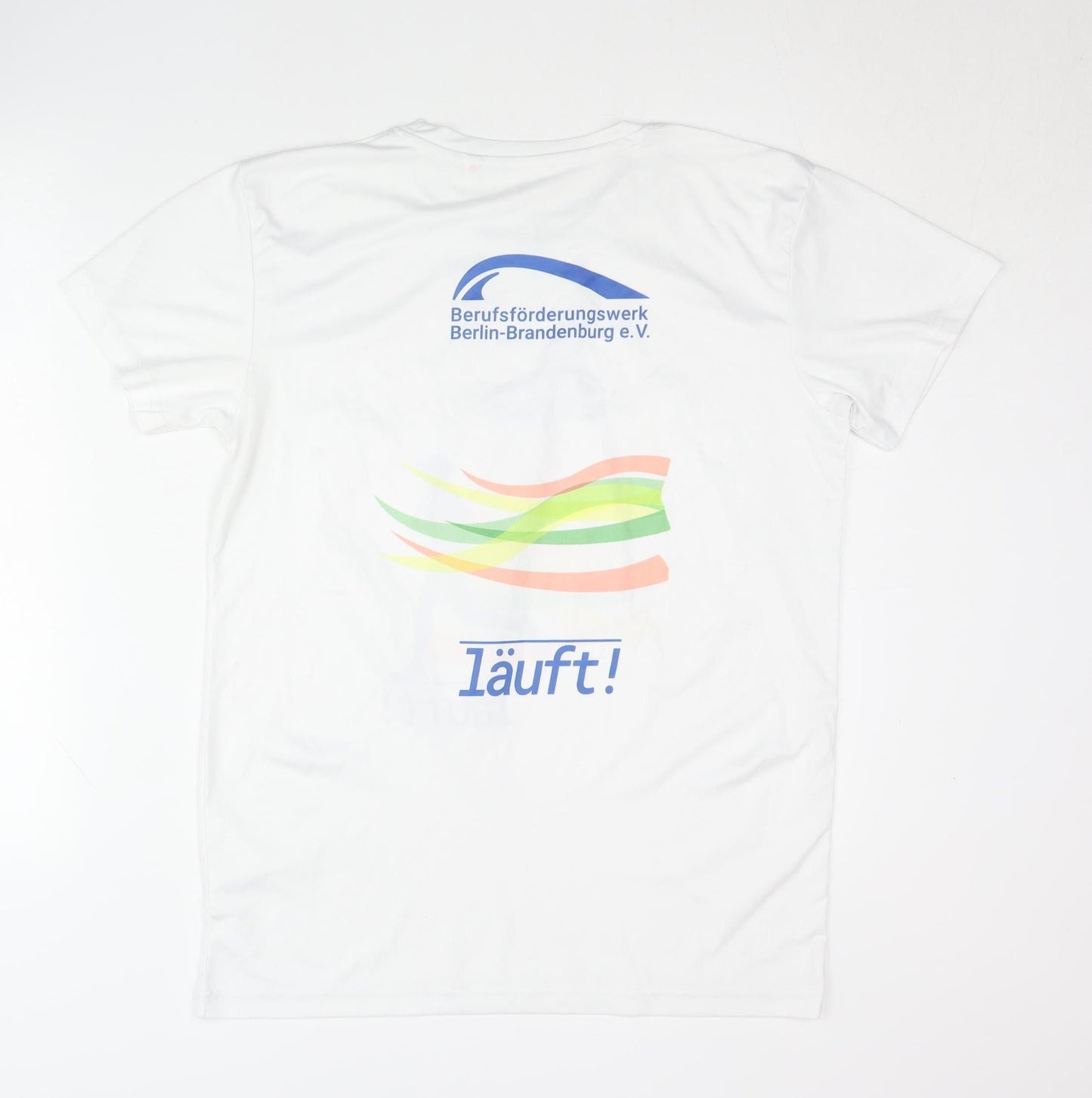 Berufsförderungswerk Men's White Graphic T-Shirt M - Sports Activewear