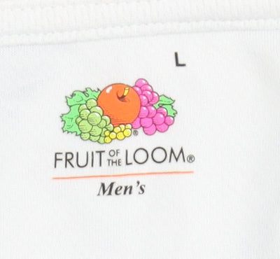 Fruit of the Loom Men's White L T-Shirt Graphic Print