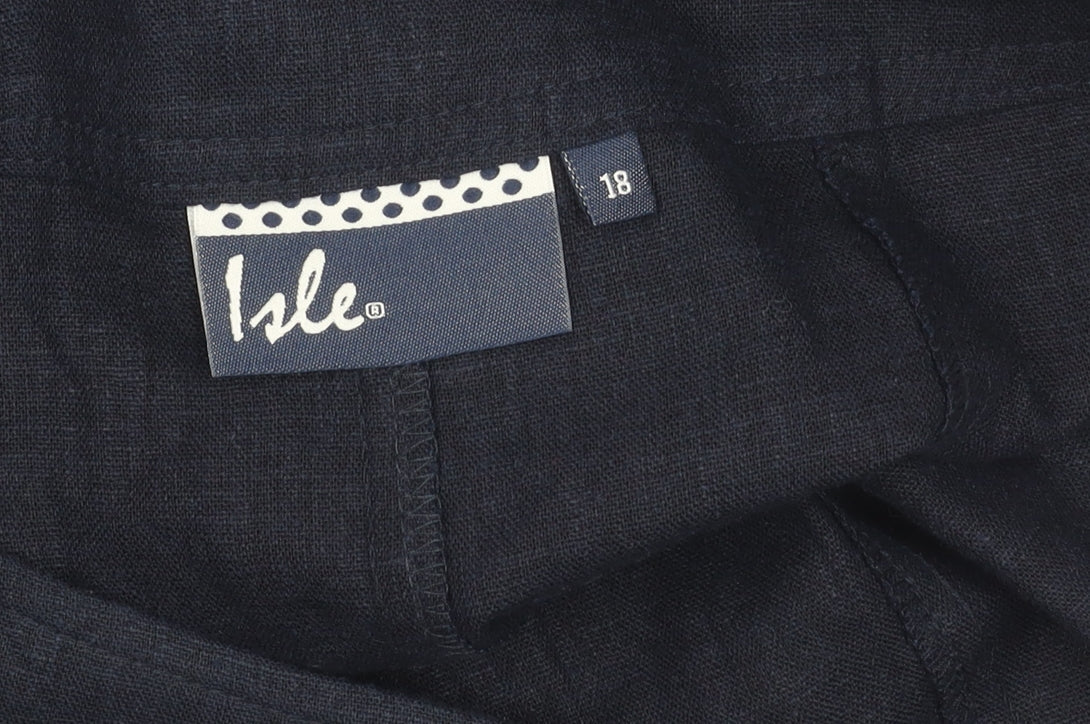 Isle Women's Blue Skirt in Size 18