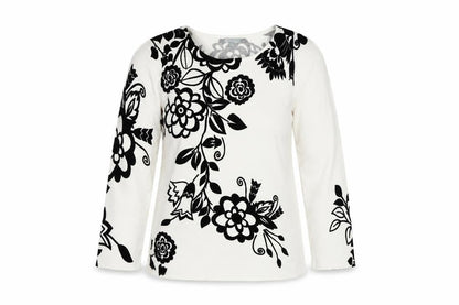 Front view of Tri Moda Women's White Floral jumper M
