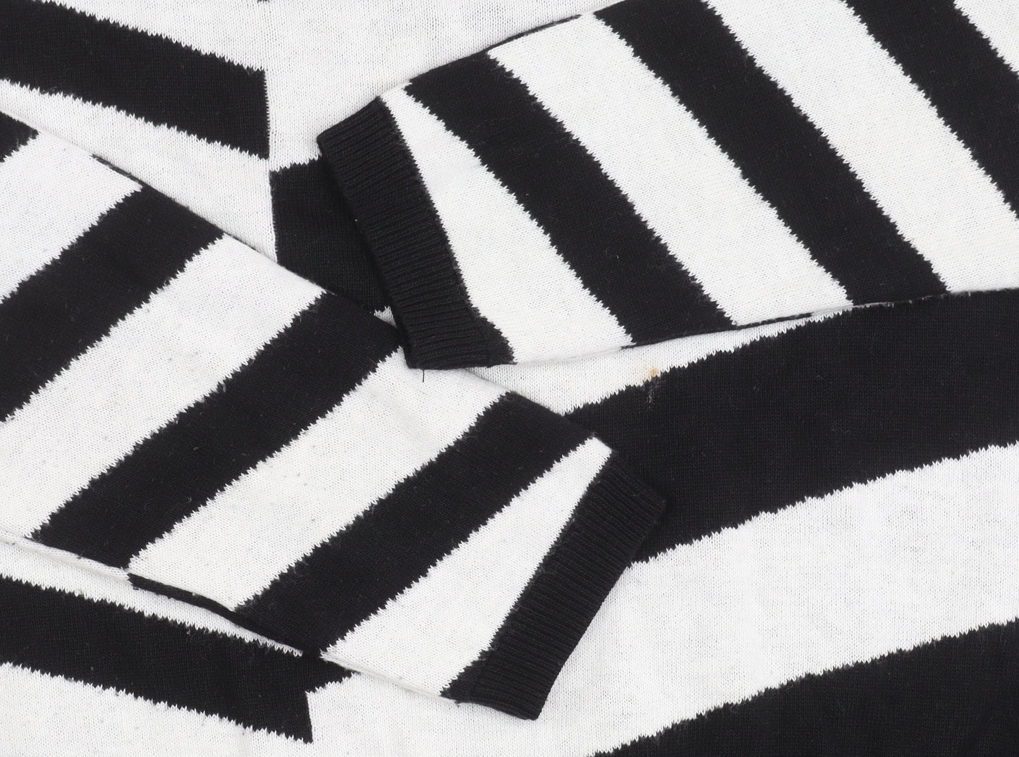 paz torras Men's Black Striped Pullover Jumper M