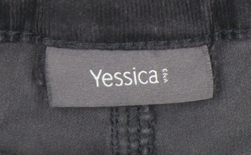 Yessica Women's Black Corduroy Shorts Size 8