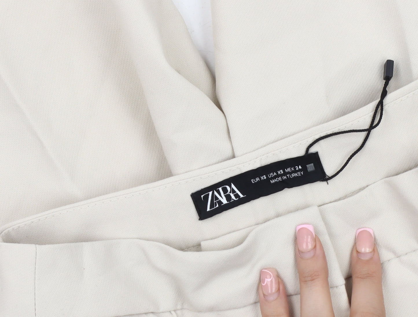 Womens UK Size 4 Zara Regular Fit Business Casual Beige Trousers