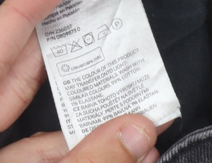 H&M Women's Black Cut-Off Denim Shorts Size 8