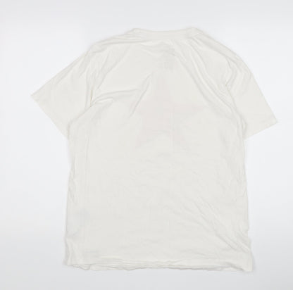 Nike Men's M White Star Graphic T-Shirt
