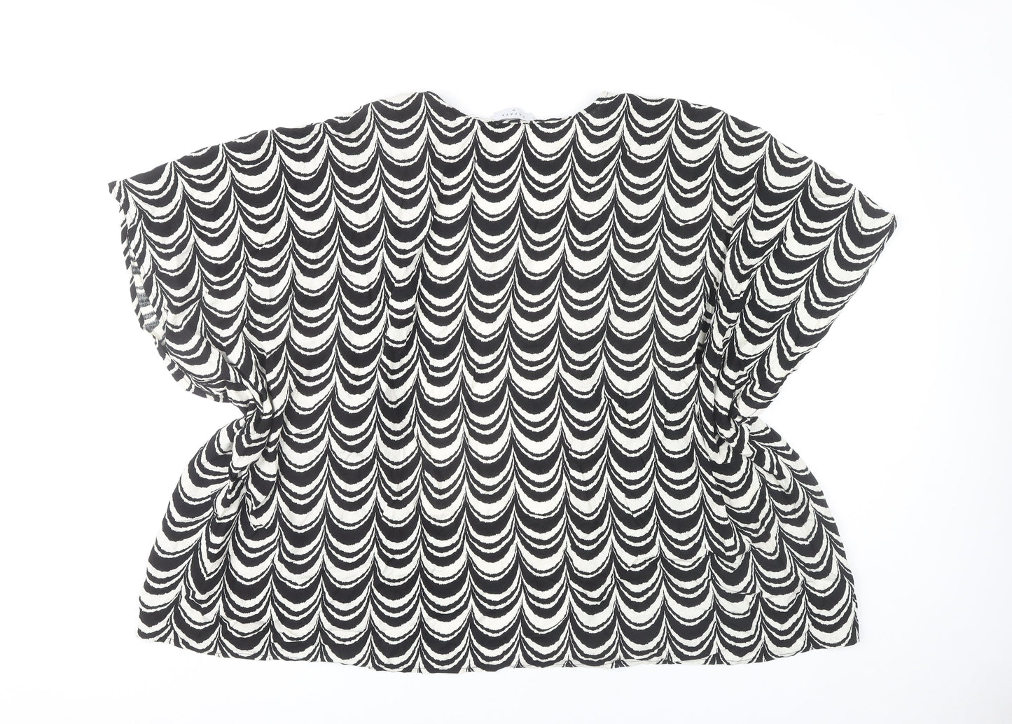 Papaya Women's Black White Geometric Top M