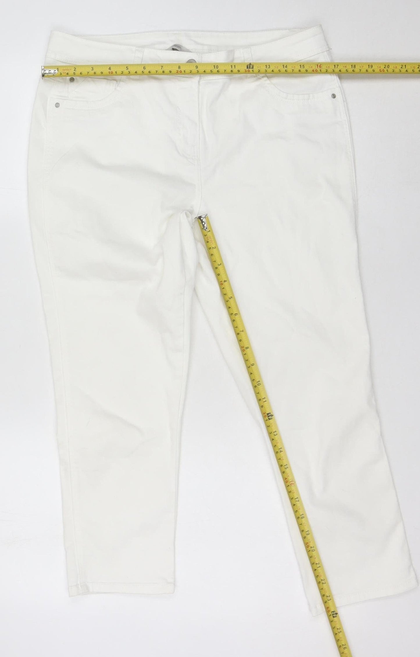 George Women’s White Jeans Size 14