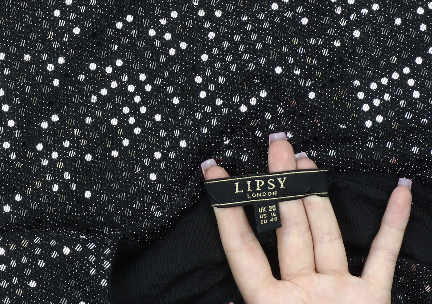 Womens UK Size 20 Lipsy Black Cropped T-Shirt