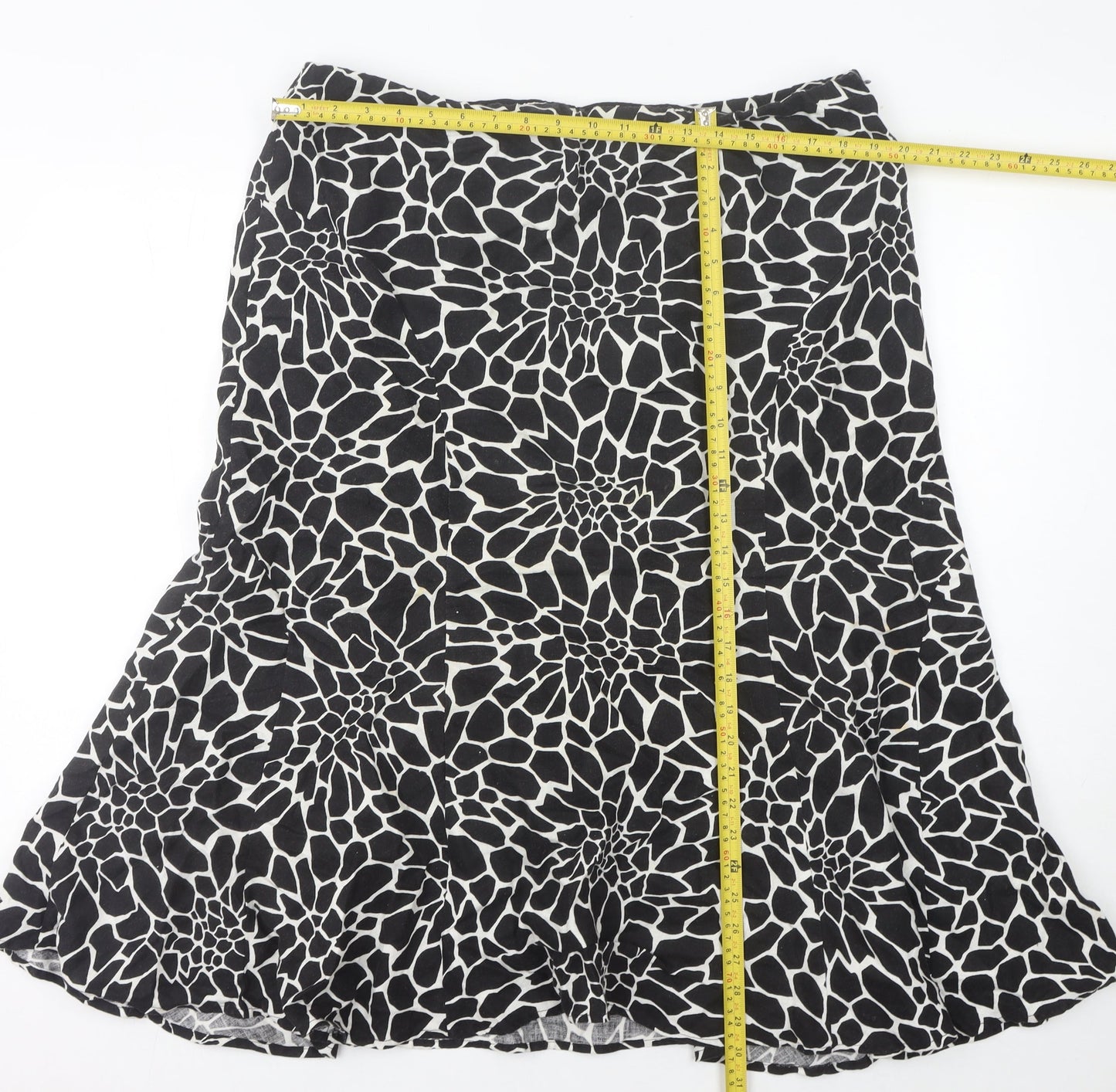 CC Women’s Black Animal Print Linen Flare Skirt Size 18 Knee Length